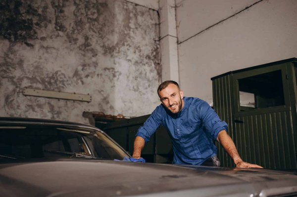 What's the Most Effective Method to Reduce Brake Dust on a Mercedes-Benz E-Class?